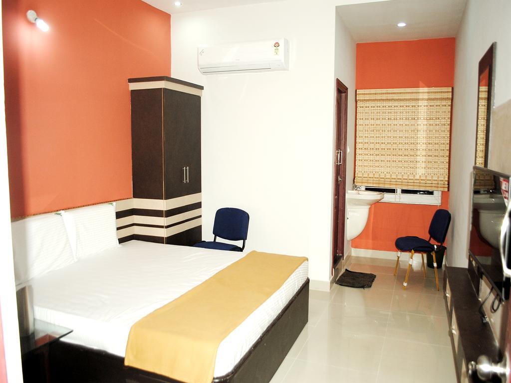 Ssr Hotel Srikalahasti Exterior foto